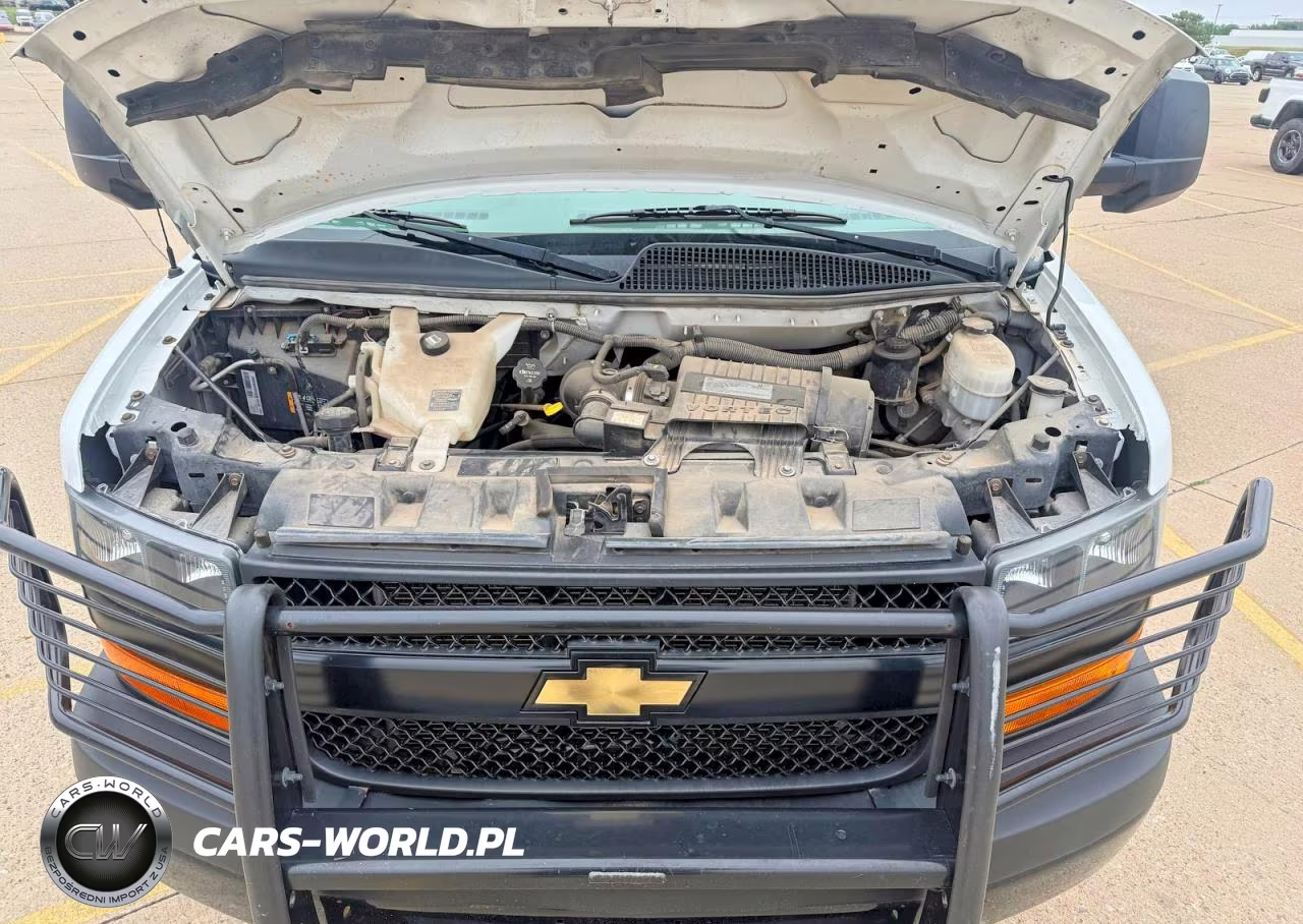 2020 Chevrolet Express G3500 VIN:1GB3GSCG1L1140297 - 7