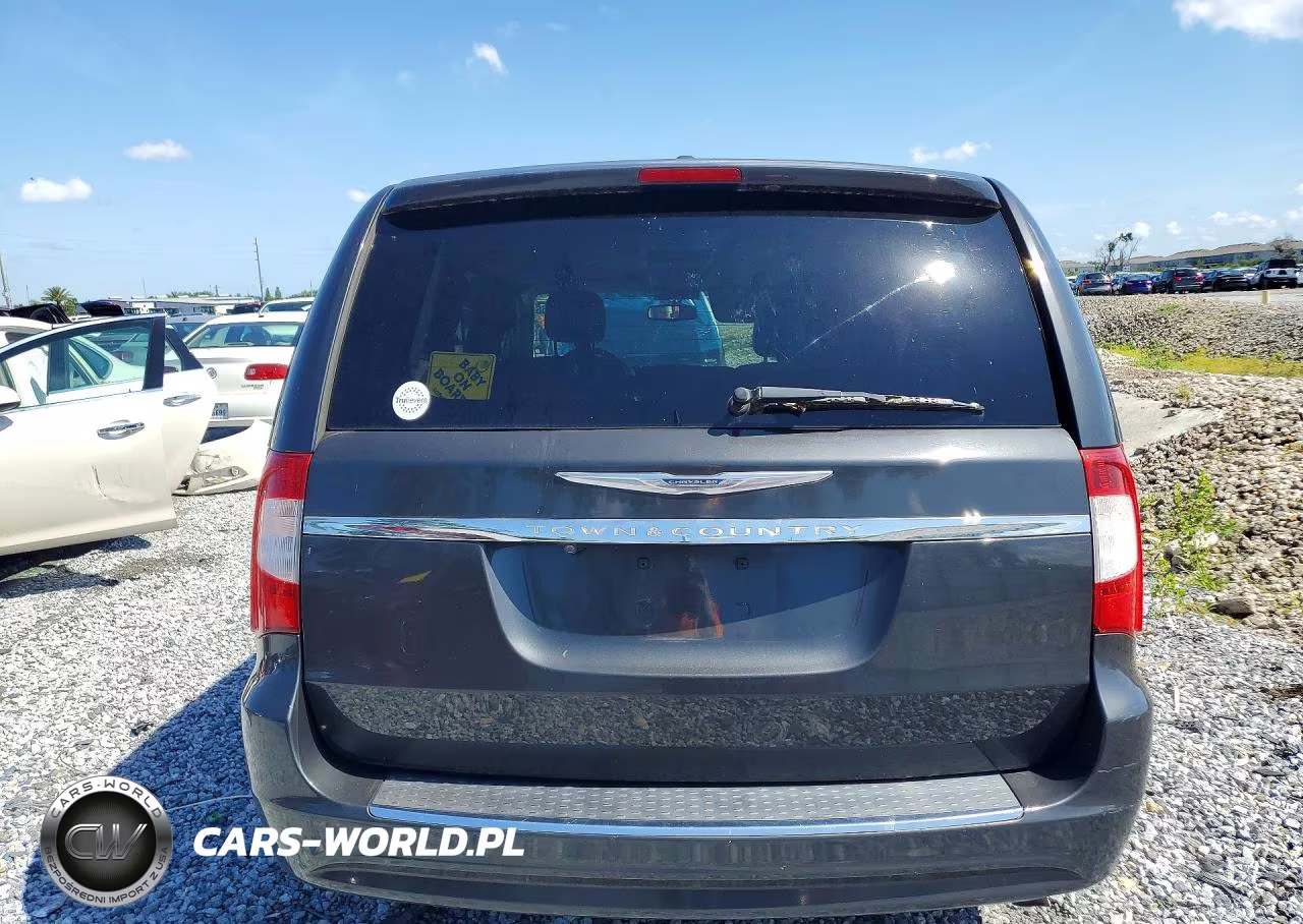 2012 Chrysler Town & Country Touring VIN:2C4RC1BG8CR362859 - 6