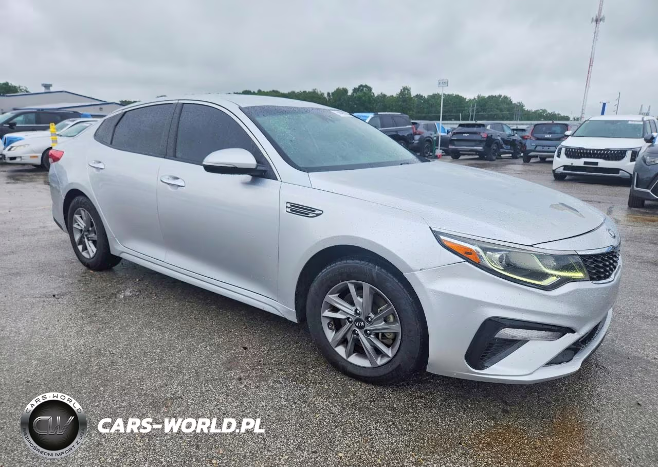 2019 Kia Optima Lx VIN:5XXGT4L33KG292845 - 4