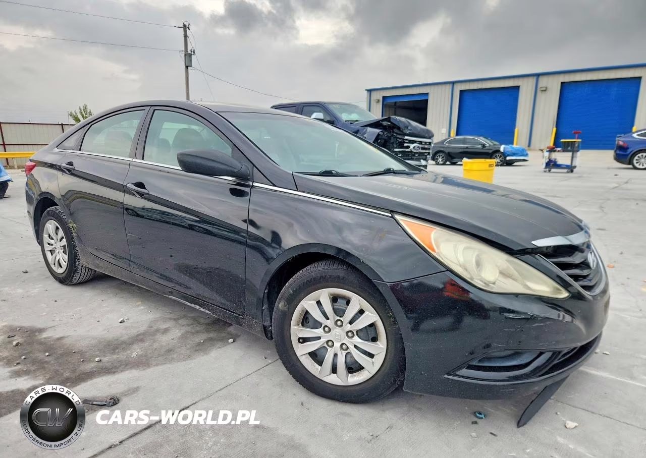 2012 Hyundai Sonata Gls VIN:5NPEB4AC2CH308844 - 4