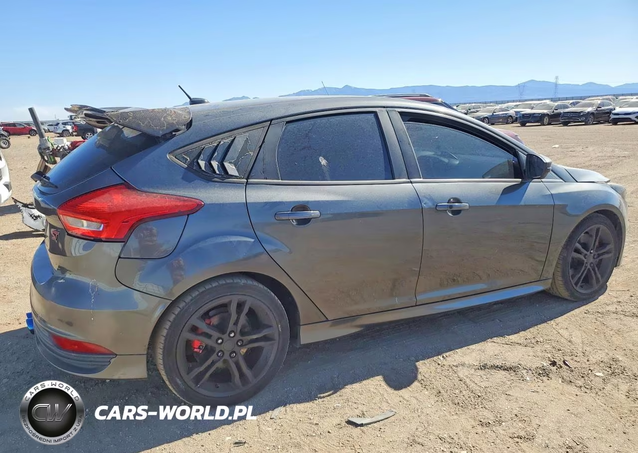 2017 Ford Focus St VIN:1FADP3L9XHL206130 - 3