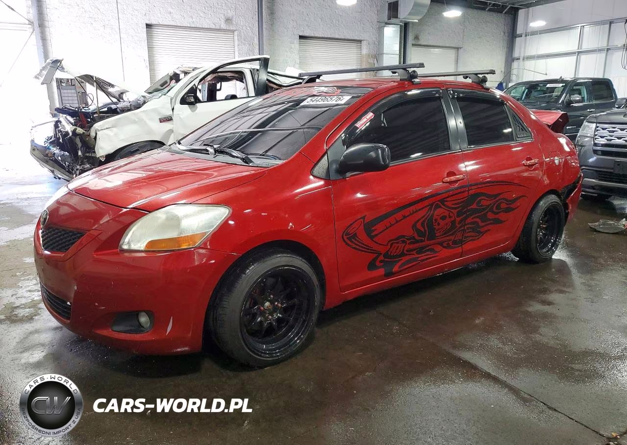 2010 Toyota Yaris Base