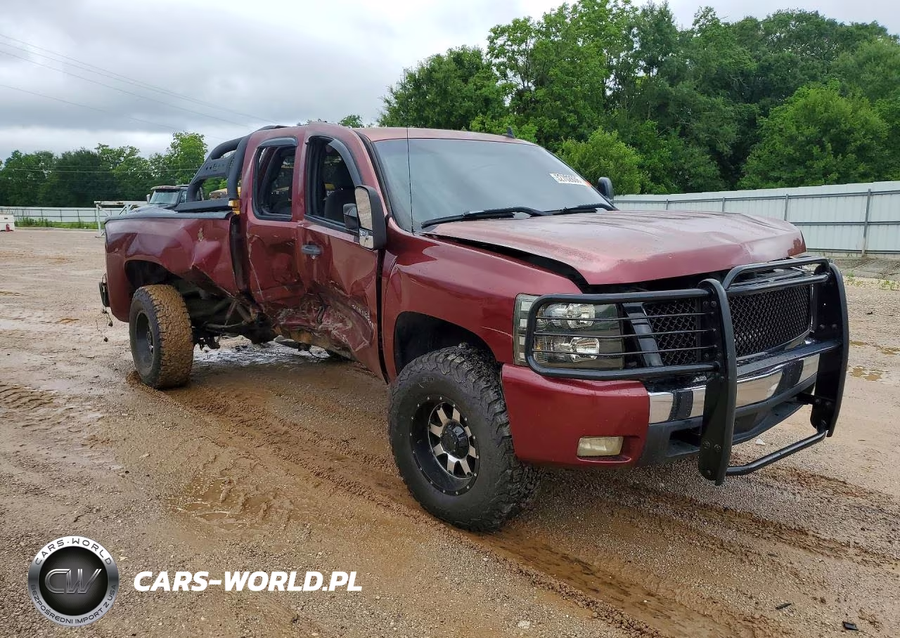 2008 Chevrolet Silverado C1500 VIN:2GCEC19J781131585 - 4