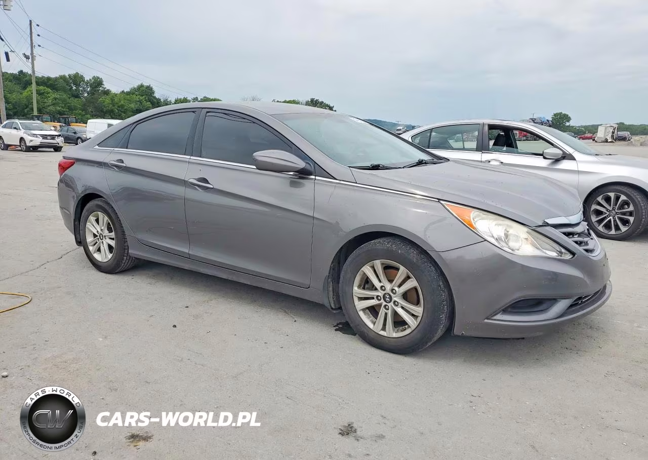 2013 Hyundai Sonata Gls VIN:5NPEB4AC6DH701439 - 4