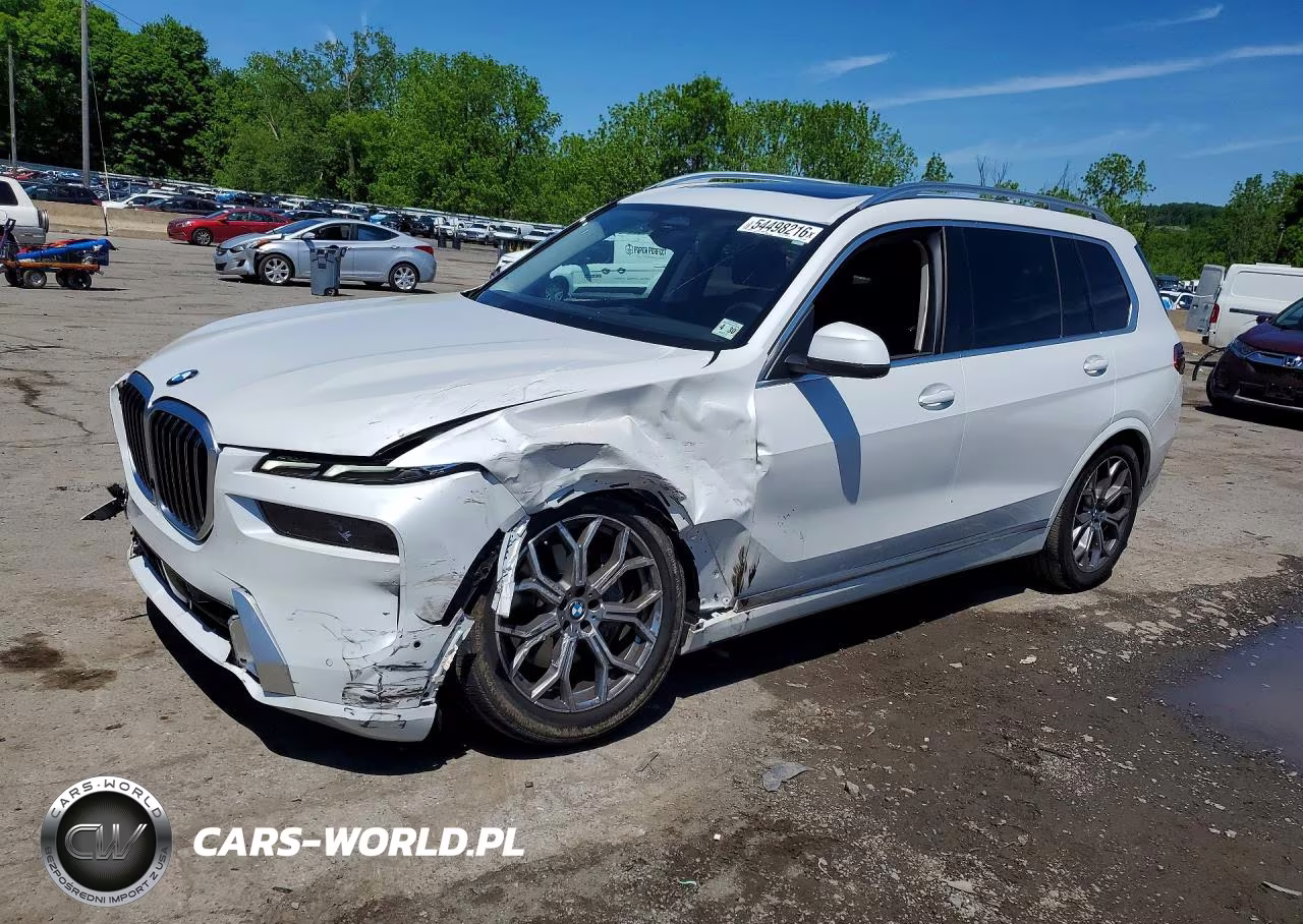 2025 BMW X7 xDrive40I – zdjęcie 1 z 14