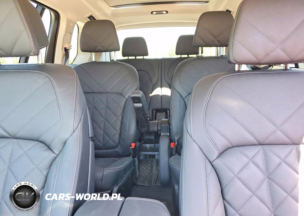 2025 BMW X7 xDrive40I VIN:5UX23EM07S9Z65653 - 10