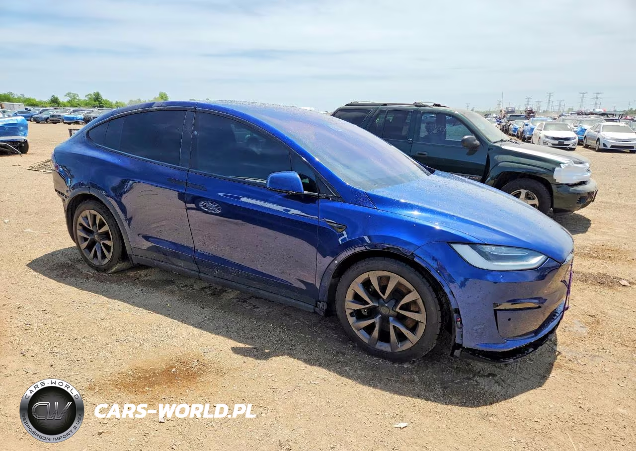 2022 Tesla Model X VIN:7SAXCBE67NF332253 - 4