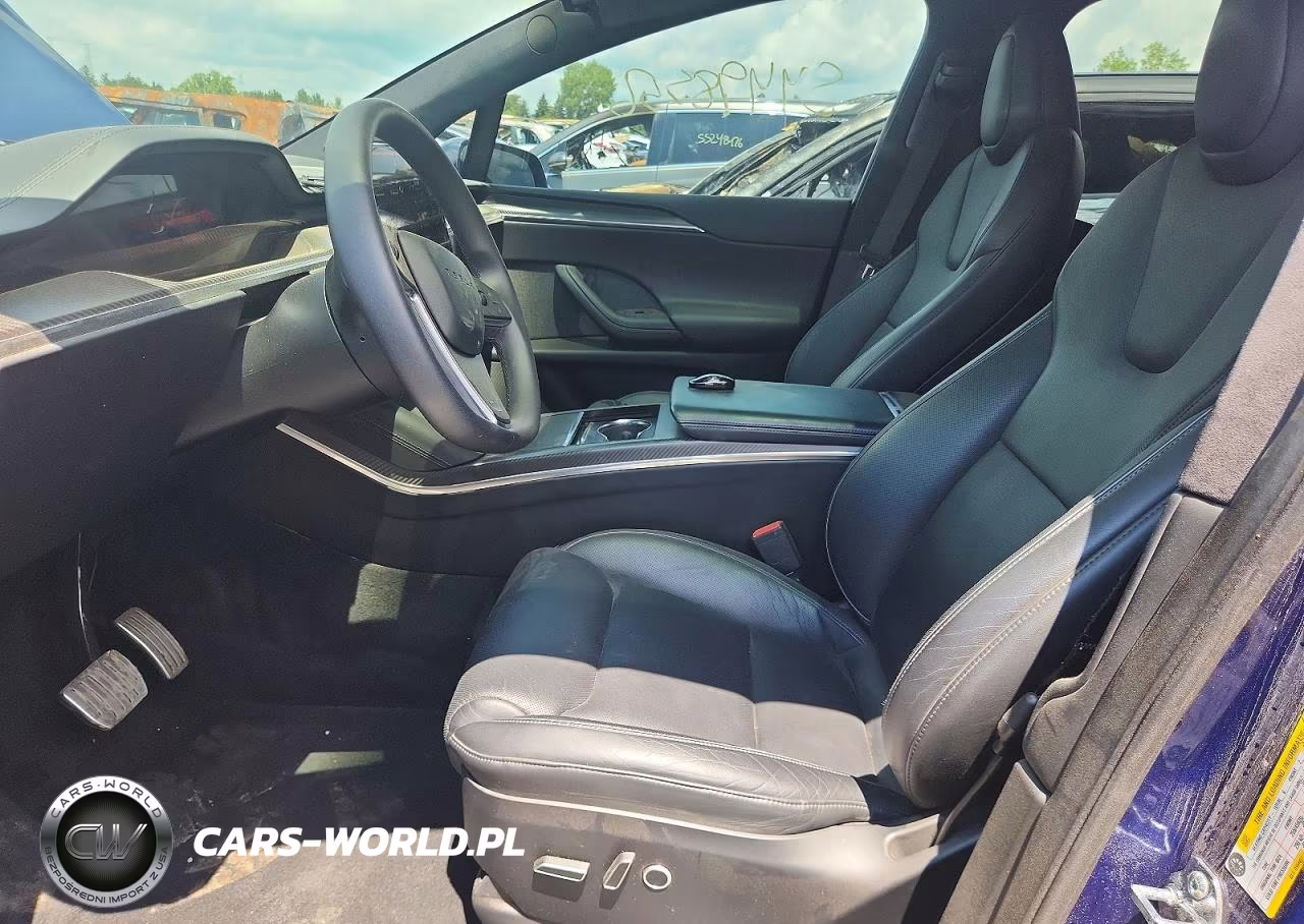 2022 Tesla Model X VIN:7SAXCBE67NF332253 - 7