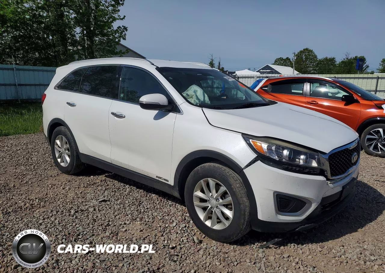 2018 Kia Sorento Lx V6 VIN:5XYPGDA55JG418061 - 4