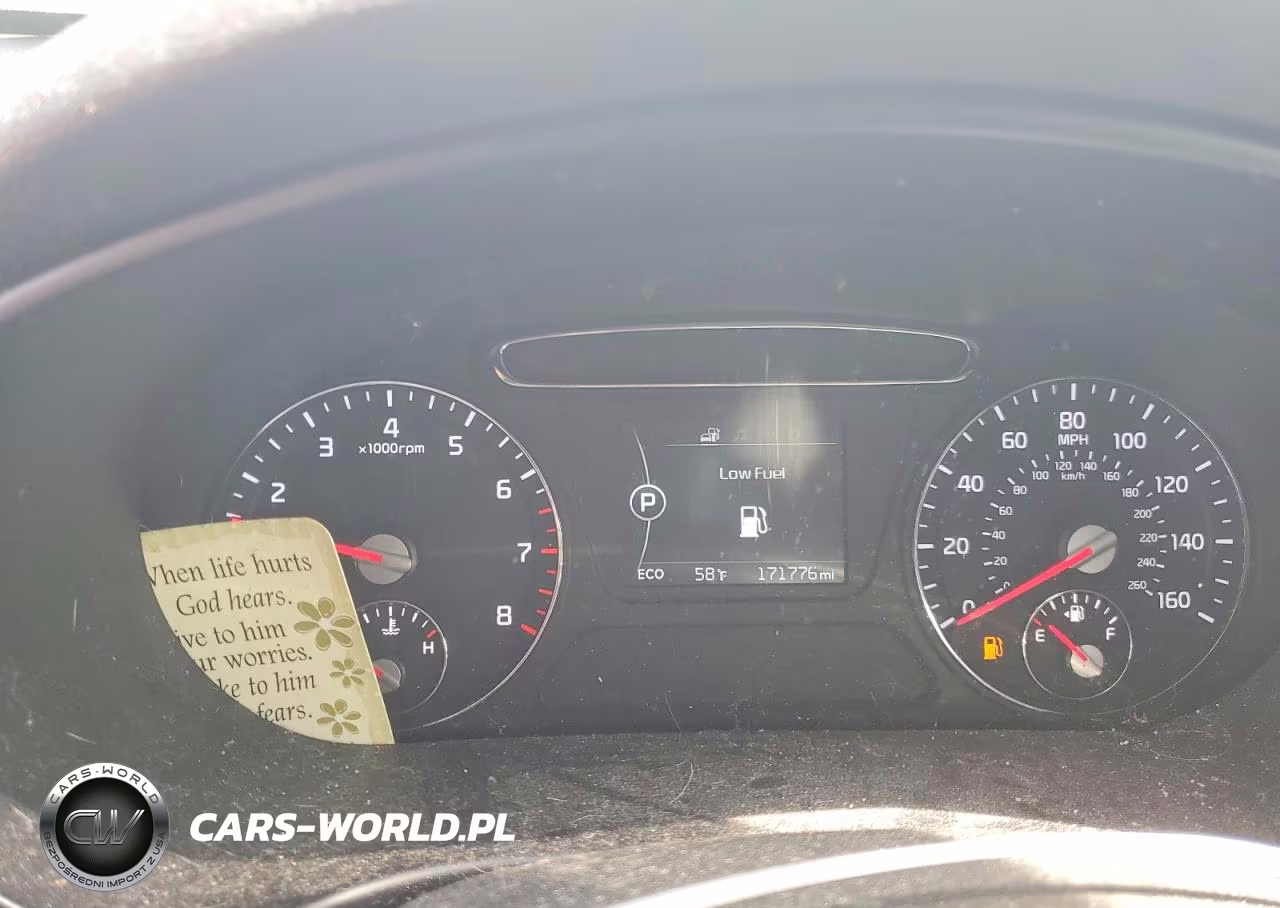 2018 Kia Sorento Lx V6 VIN:5XYPGDA55JG418061 - 9