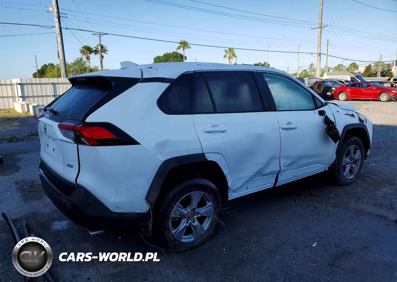 2025 Toyota Rav4 Xle VIN:2T3W1RFV9SC353691 - 3