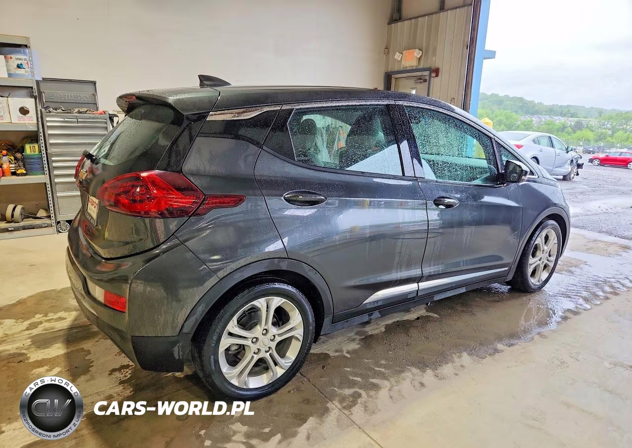 2018 Chevrolet Bolt Ev Lt VIN:1G1FW6S02J4135170 - 3