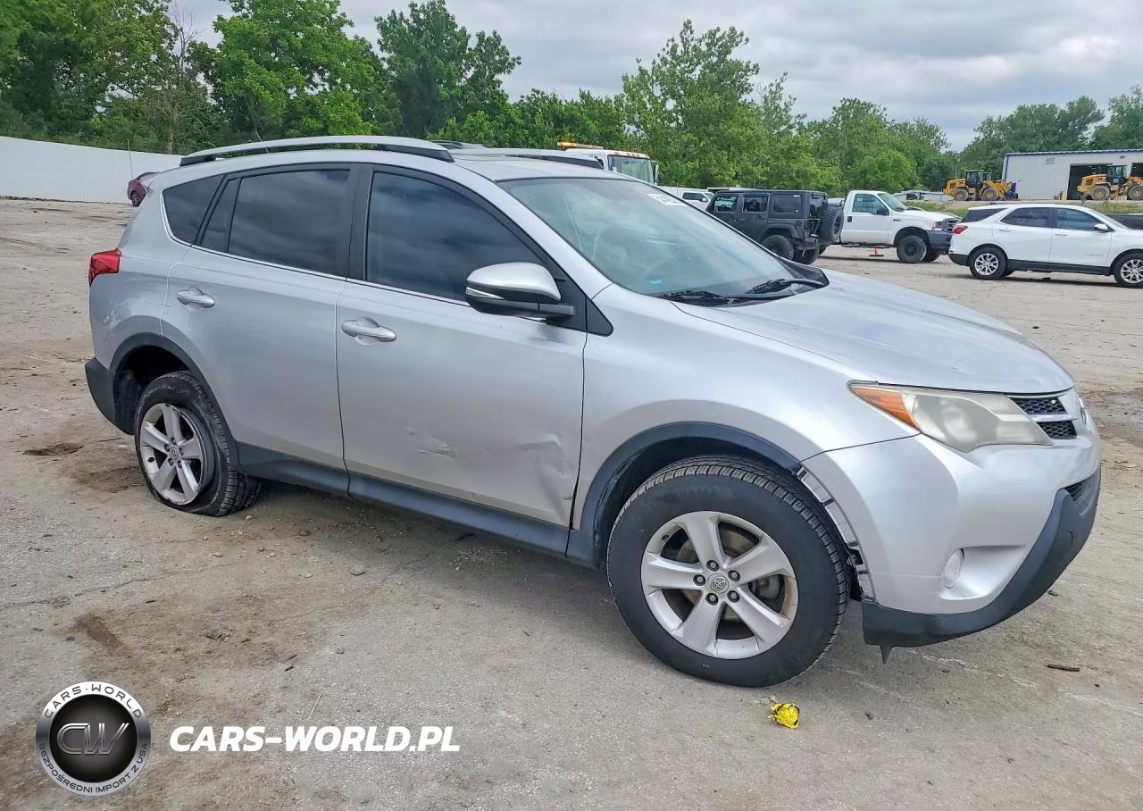 2014 Toyota Rav4 Xle VIN:2T3WFREV0EW113760 - 4