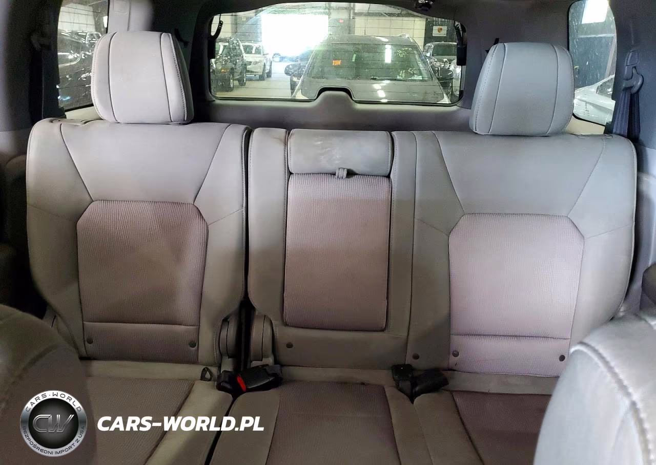 2012 Honda Pilot Ex VIN:5FNYF4H45CB009668 - 10
