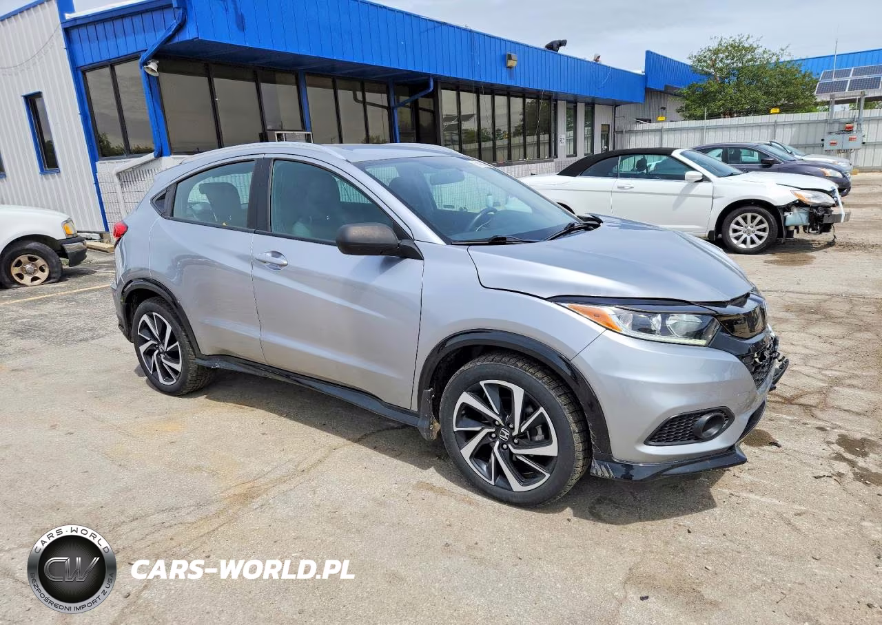 2019 Honda Hr-V Sport VIN:3CZRU6H15KG725145 - 4