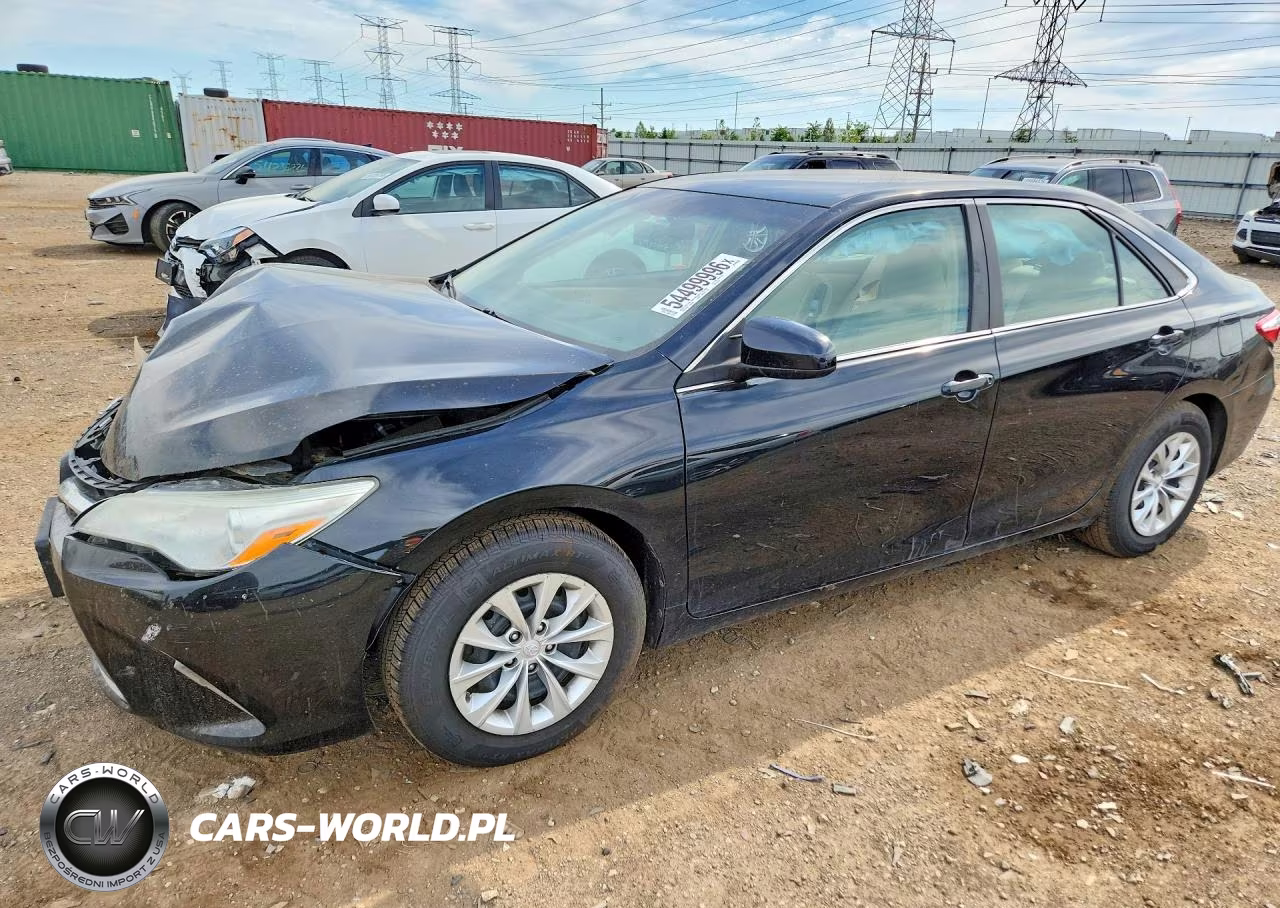 2015 Toyota Camry Le