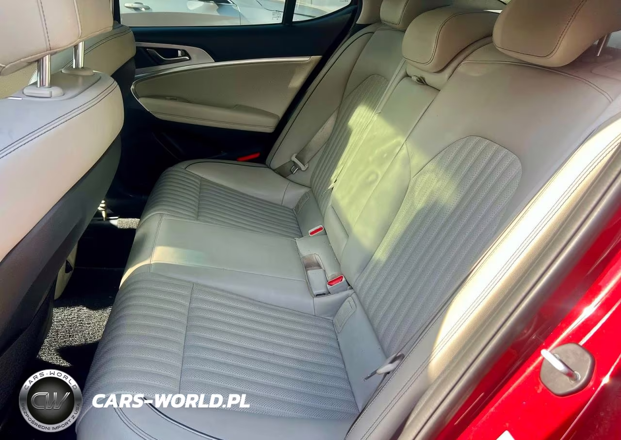 2019 Genesis G70 Elite VIN:KMTG74LE7KU026830 - 13
