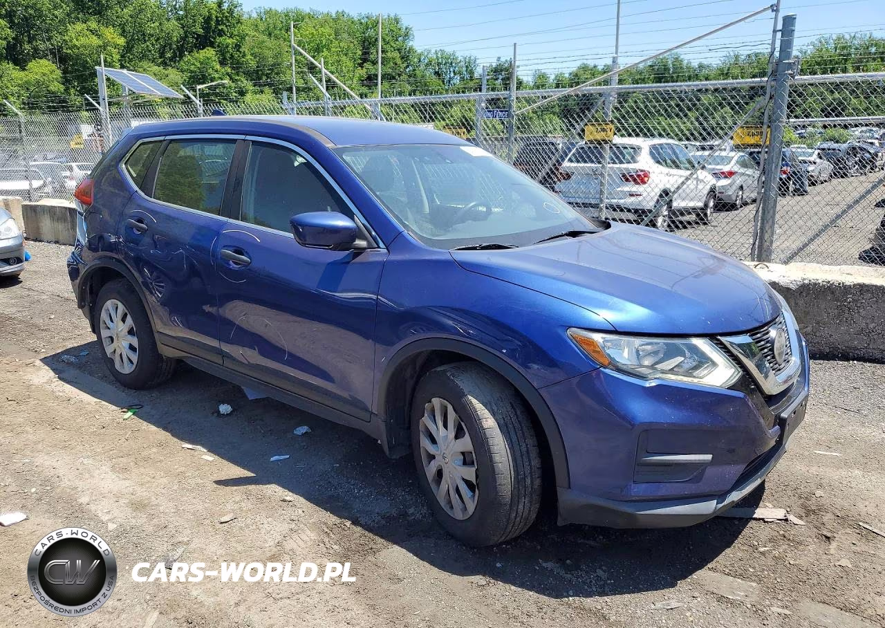 2018 Nissan Rogue S VIN:5N1AT2MV3JC792329 - 4