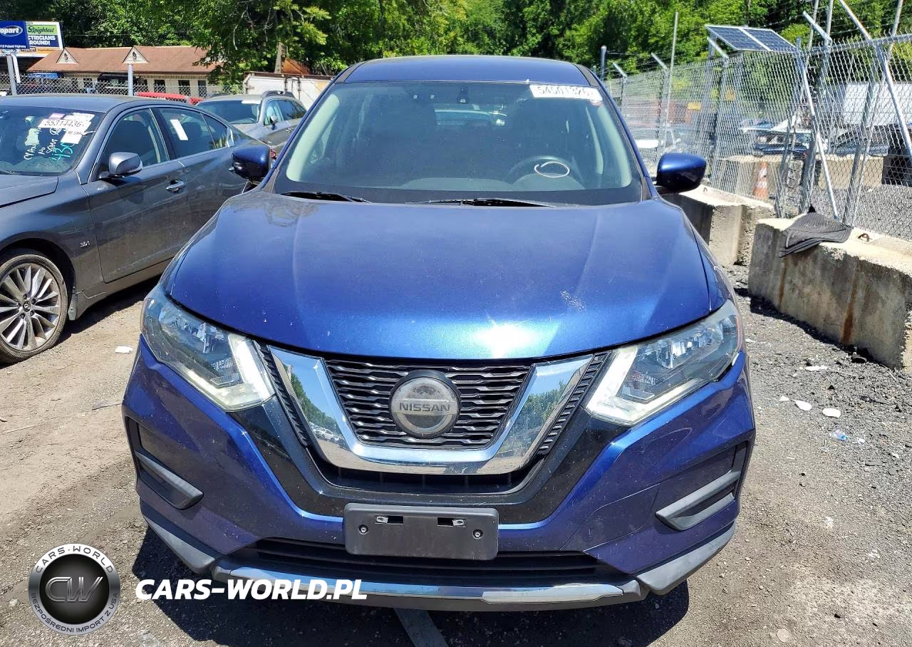 2018 Nissan Rogue S VIN:5N1AT2MV3JC792329 - 5