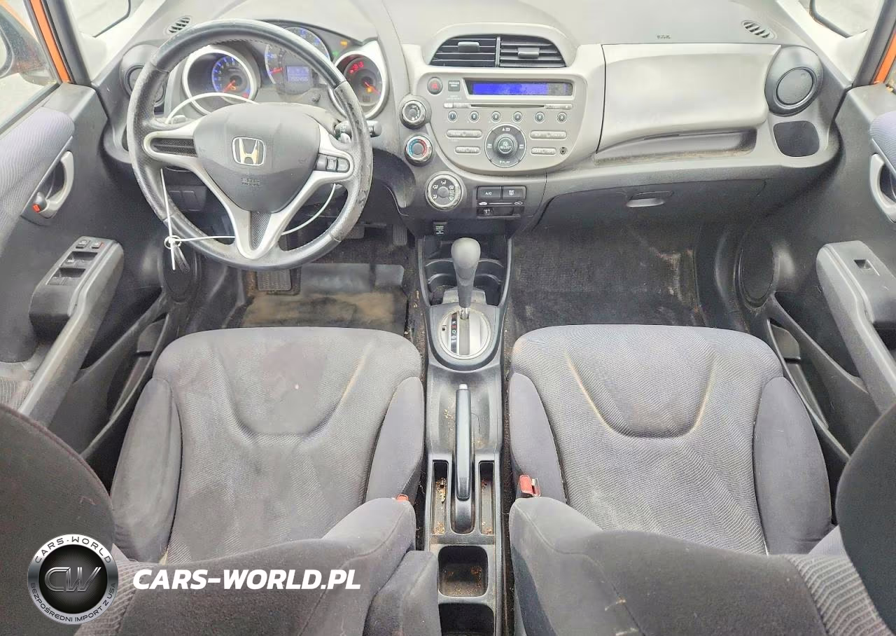 2010 Honda Fit Sport VIN:JHMGE8H47AS003939 - 8