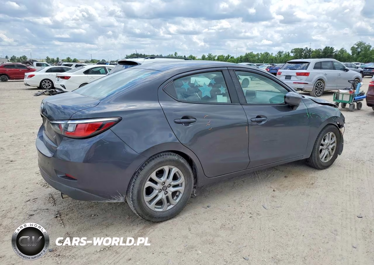 2017 Toyota Yaris Ia Base VIN:3MYDLBYV3HY170120 - 3