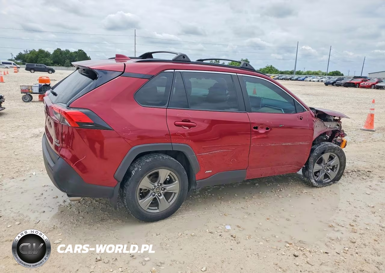 2023 Toyota Rav4 Hybrid Xle VIN:4T3RWRFV5PU092953 - 3