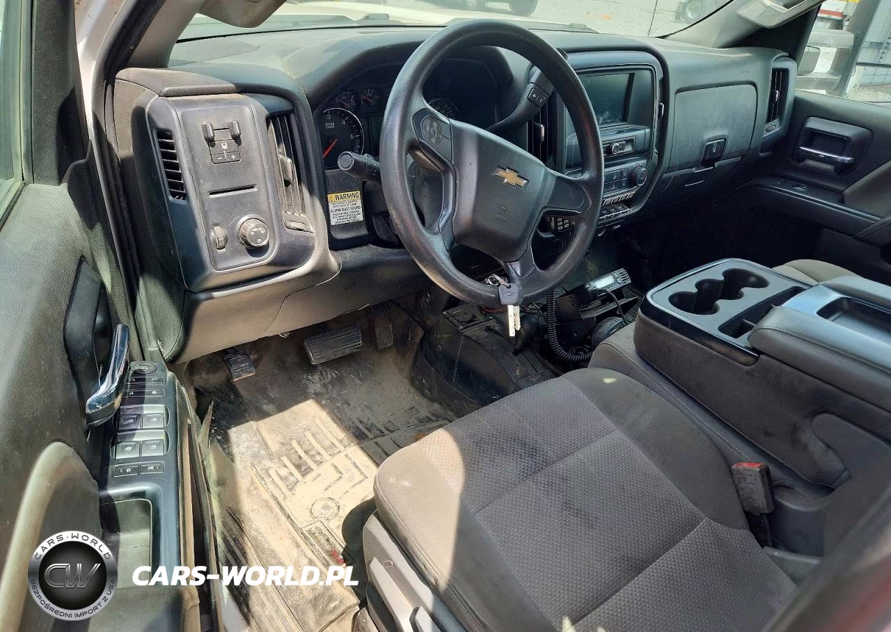 2018 Chevrolet Silverado K3500 VIN:1GB2KYEG2JZ213427 - 8