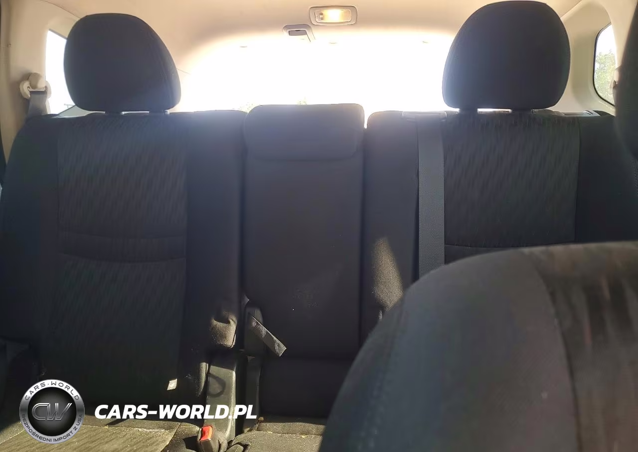 2018 Nissan Rogue Sv VIN:5N1AT2MVXJC826119 - 10