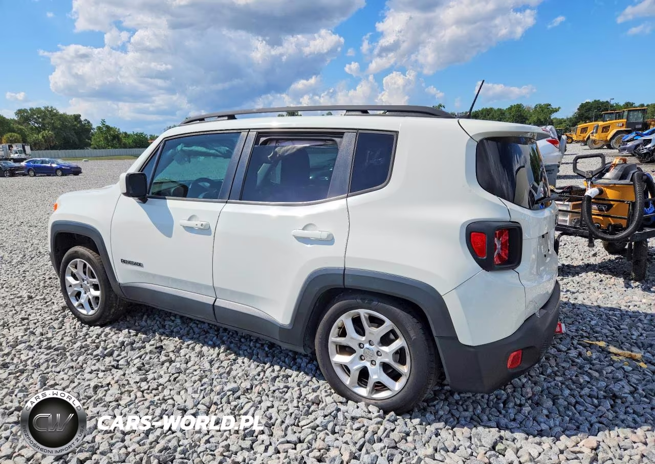 2018 Jeep Renegade Latitude VIN:ZACCJABB7JPG80604 - 2