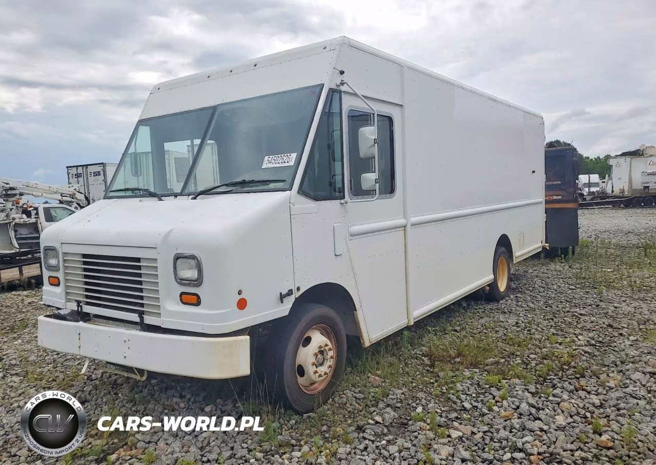 2013 Ford F59 Delivery Truck