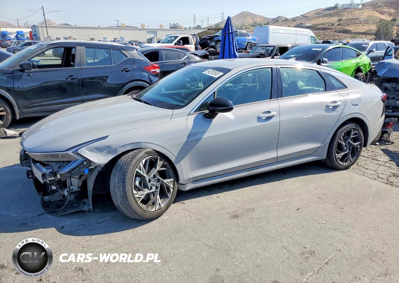 2025 Kia K5 Gt Line – zdjęcie 1 z 12