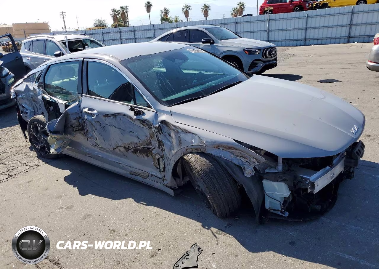 2025 Kia K5 Gt Line VIN:KNAG64J71S5269711 - 4