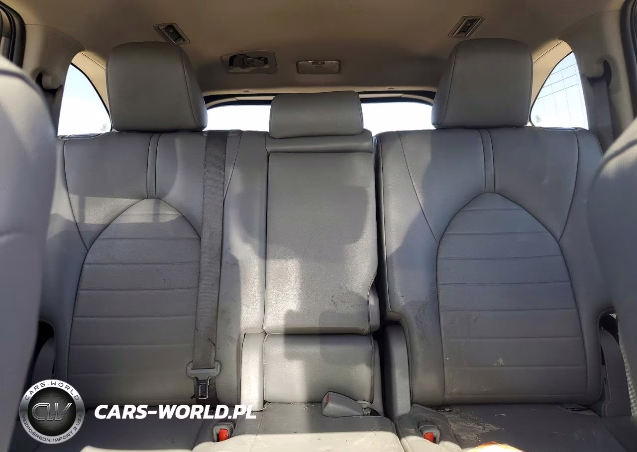 2022 Toyota Highlander Xle VIN:5TDGZRAH9NS135947 - 10