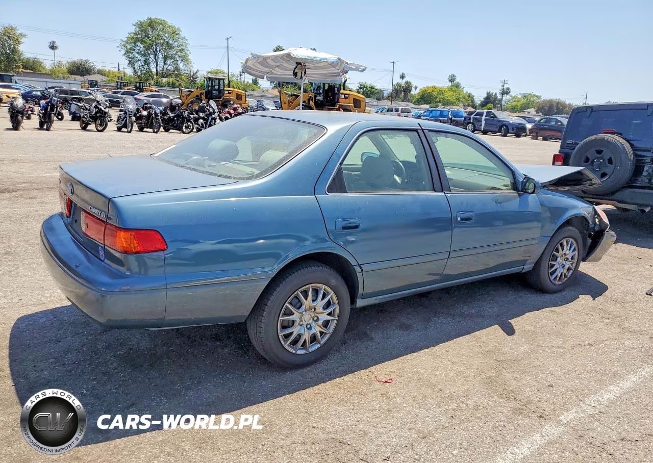2001 Toyota Camry Le VIN:4T1BG22K91U857065 - 3