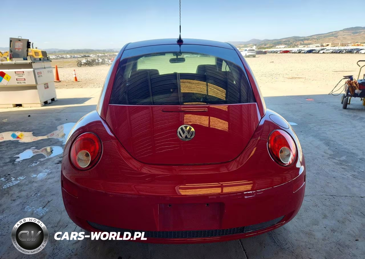 2010 Volkswagen New Beetle VIN:3VWRG3AG6AM023388 - 6