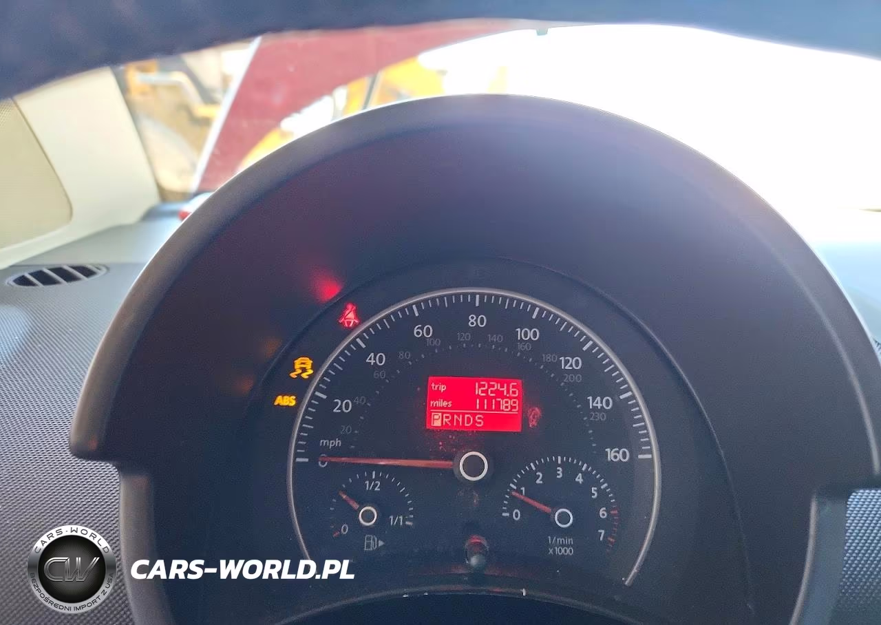 2010 Volkswagen New Beetle VIN:3VWRG3AG6AM023388 - 9