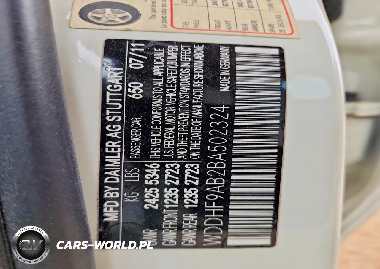2011 Mercedes-Benz E 550 4Matic VIN:WDDHF9AB2BA502324 - 12