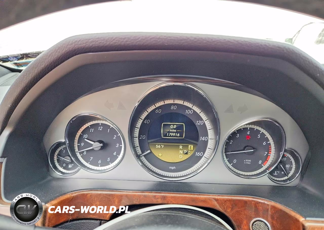 2011 Mercedes-Benz E 550 4Matic VIN:WDDHF9AB2BA502324 - 9