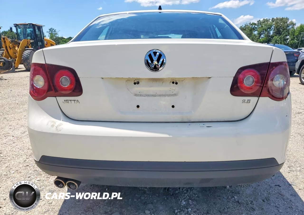 2008 Volkswagen Jetta S VIN:3VWJZ71K58M107764 - 6