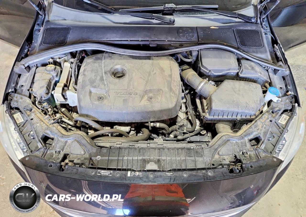 2018 Volvo S60 Platinum VIN:LYV402HMXJB179852 - 11