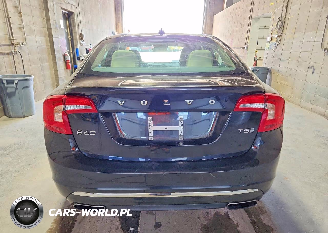 2018 Volvo S60 Platinum VIN:LYV402HMXJB179852 - 6