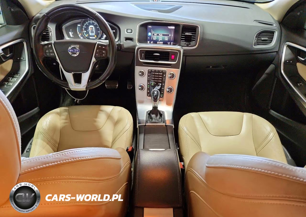 2018 Volvo S60 Platinum VIN:LYV402HMXJB179852 - 8