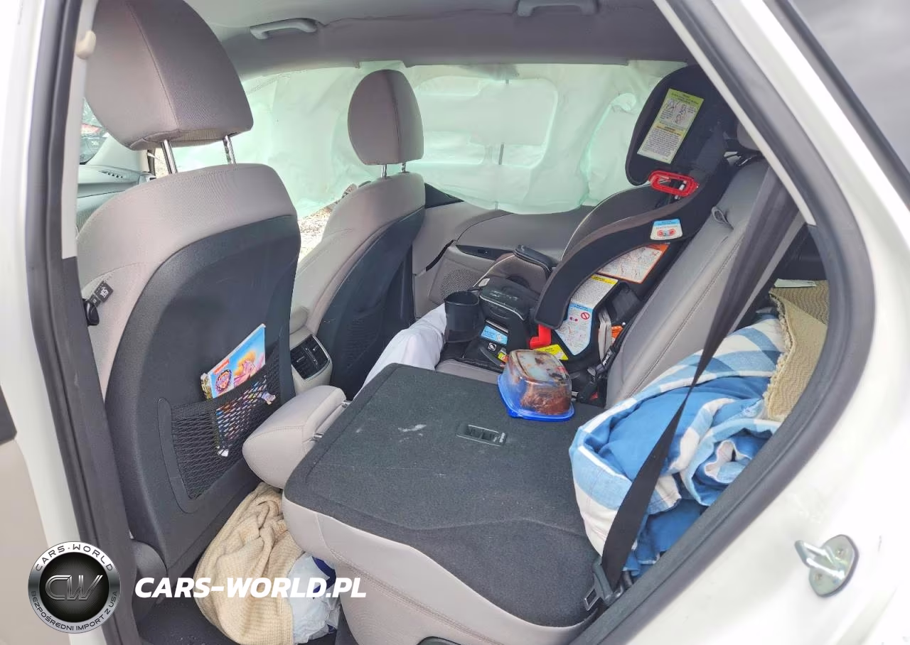2019 Hyundai Tucson Sel VIN:KM8J33AL6KU982808 - 10