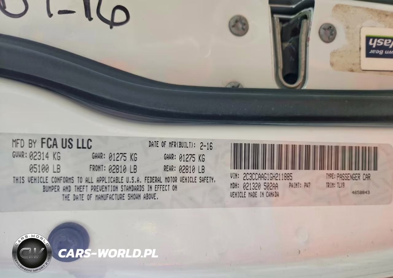 2016 Chrysler 300 Limited VIN:2C3CCAAG1GH211885 - 12