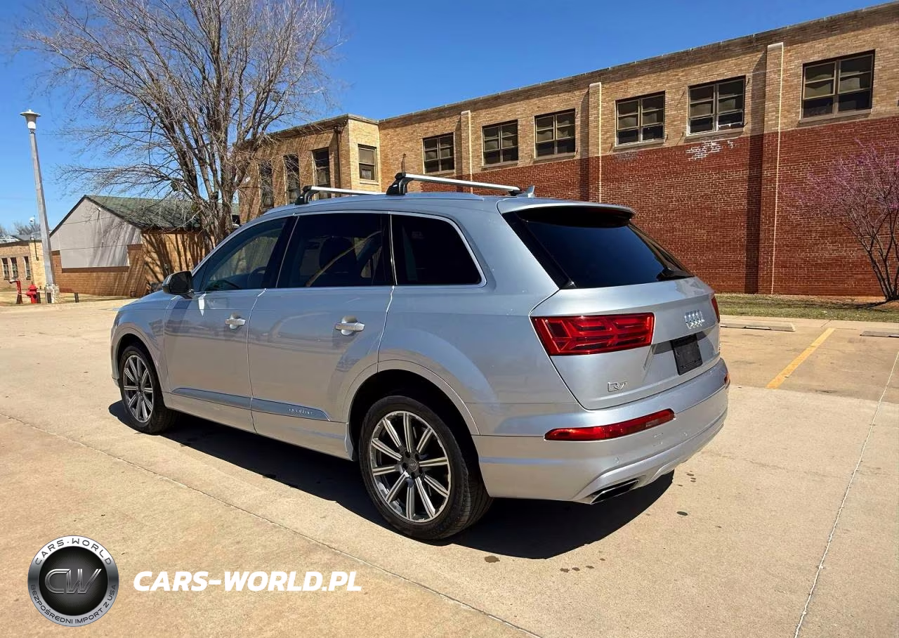 2018 Audi Q7 Premium Plus VIN:WA1LAAF72JD046552 - 3