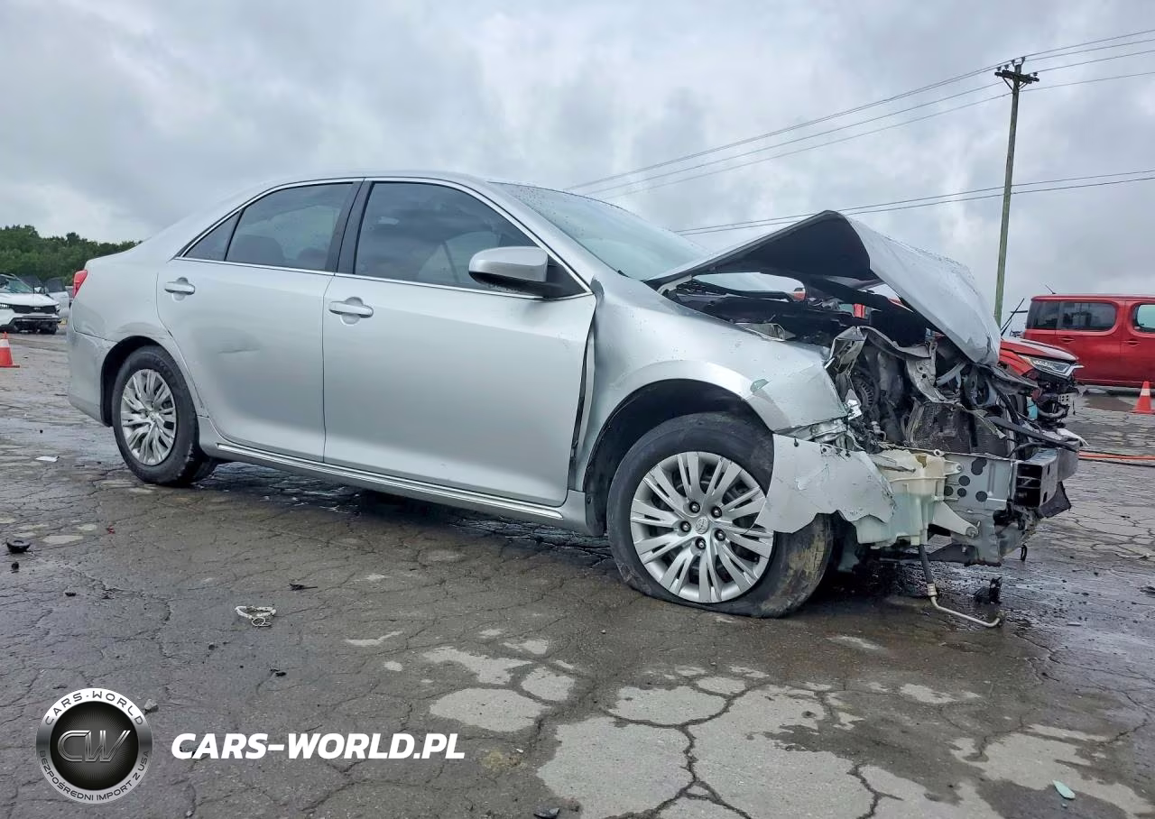2014 Toyota Camry Le VIN:4T4BF1FK2ER349295 - 4