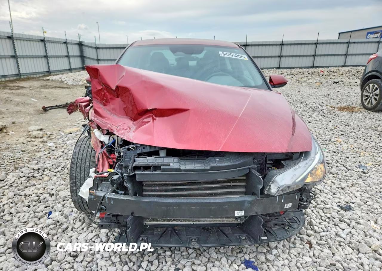 2023 Hyundai Elantra Sel VIN:KMHLM4AG7PU581550 - 5