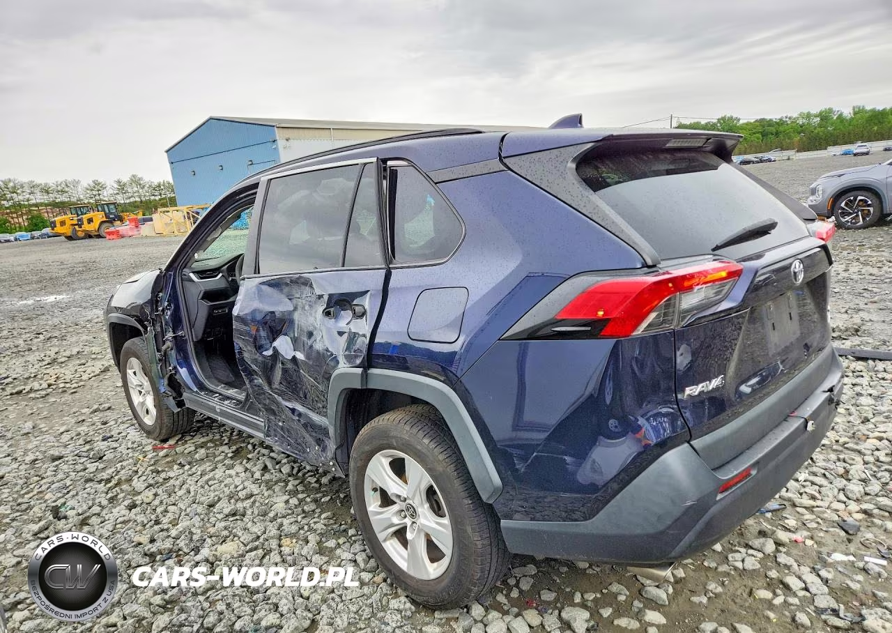 2021 Toyota Rav4 Xle VIN:2T3P1RFV6MW243915 - 2