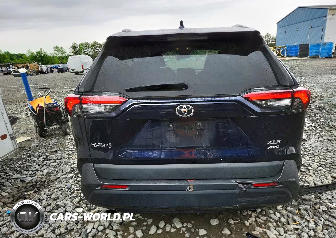 2021 Toyota Rav4 Xle VIN:2T3P1RFV6MW243915 - 6