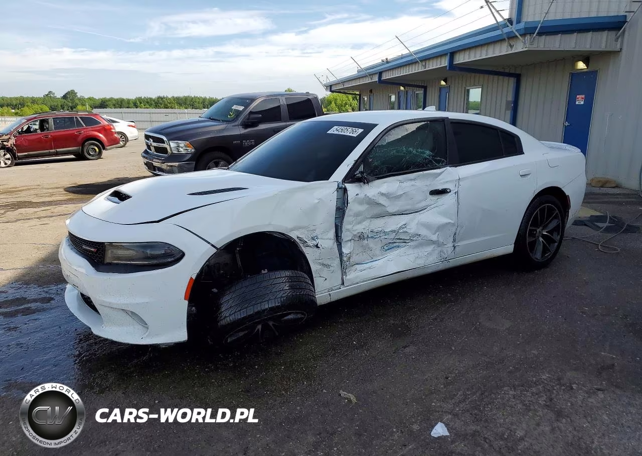 2018 Dodge Charger R – zdjęcie 1 z 12